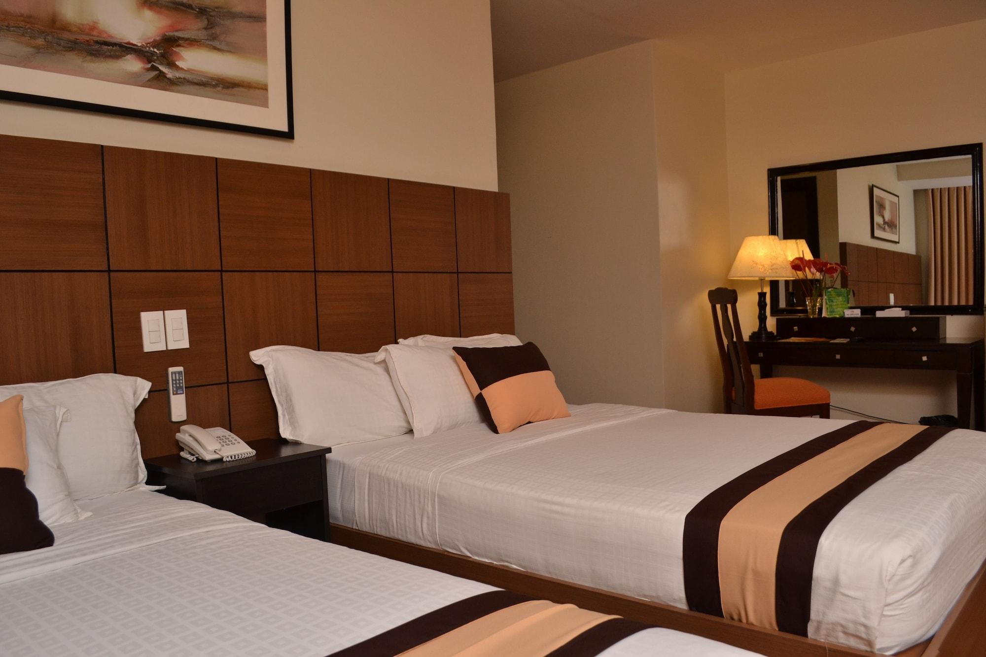 The Pinnacle Hotel And Suites Davao Zewnętrze zdjęcie