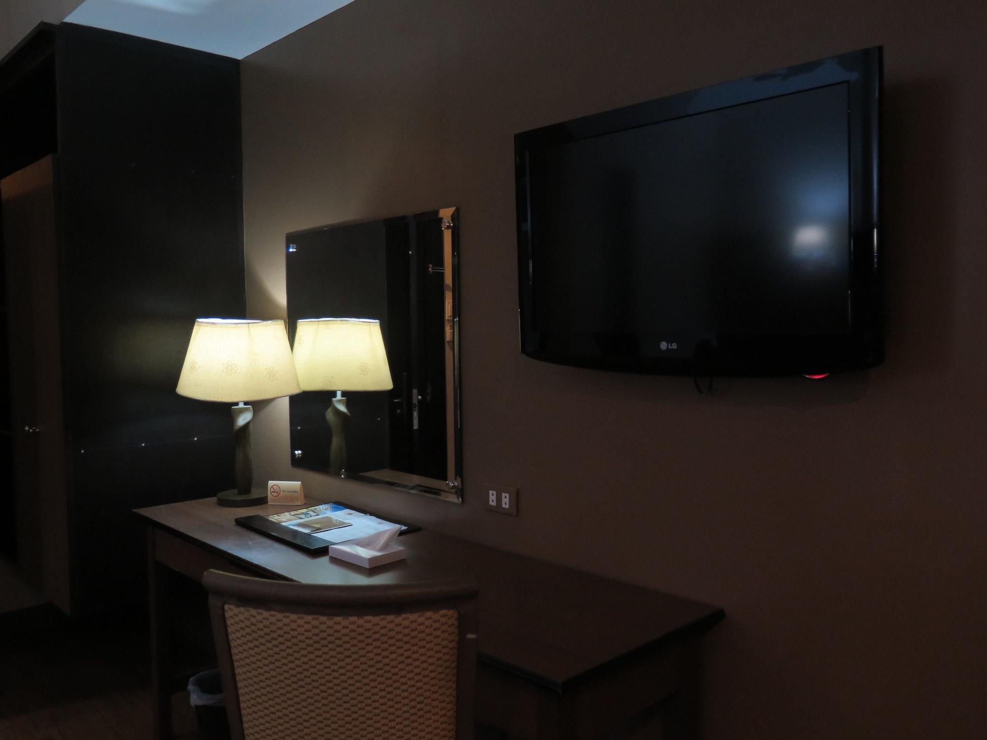 The Pinnacle Hotel And Suites Davao Zewnętrze zdjęcie