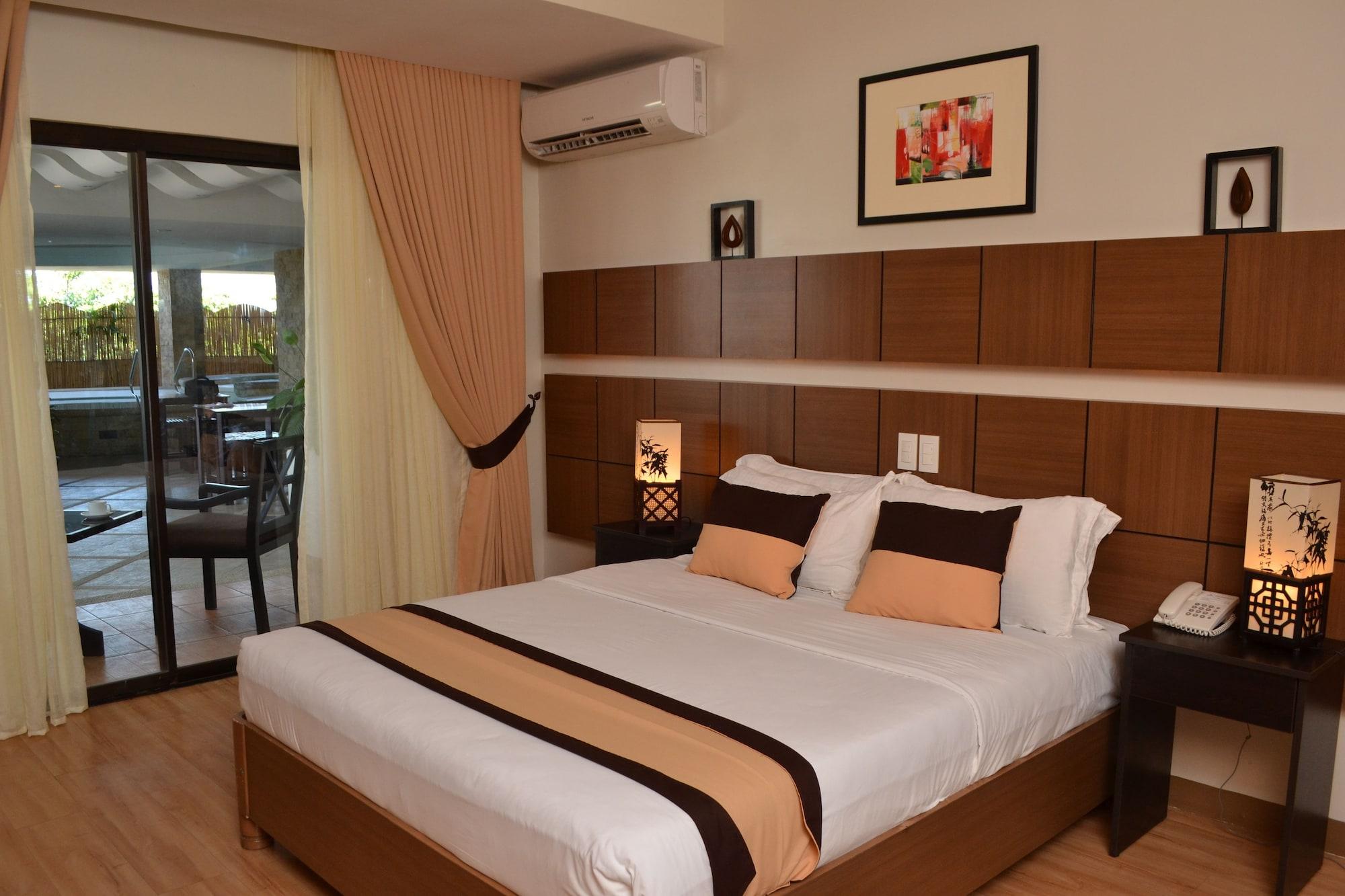 The Pinnacle Hotel And Suites Davao Zewnętrze zdjęcie