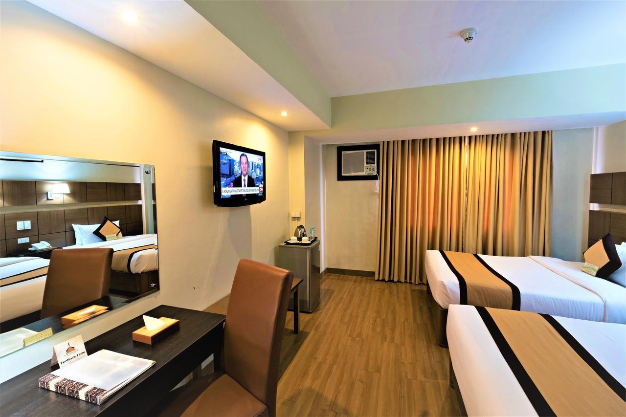 The Pinnacle Hotel And Suites Davao Zewnętrze zdjęcie
